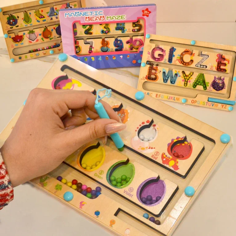 Mini Tablero Magnético Montessori Beadmaze (Varios Modelos)