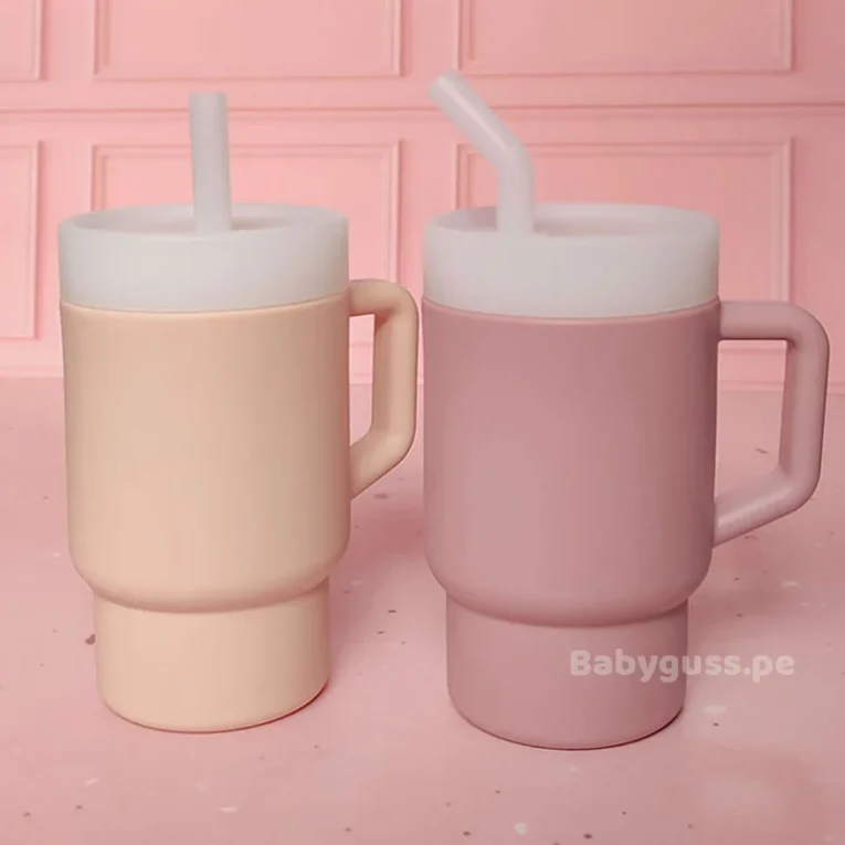 Vaso Tumbler de Silicona con Pajilla (9 oz) 3.3